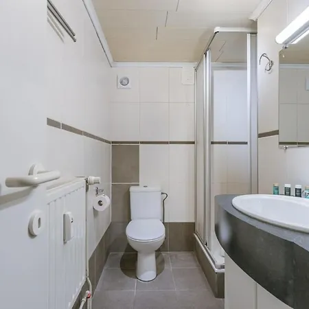 Apartman Bright Near The Sea